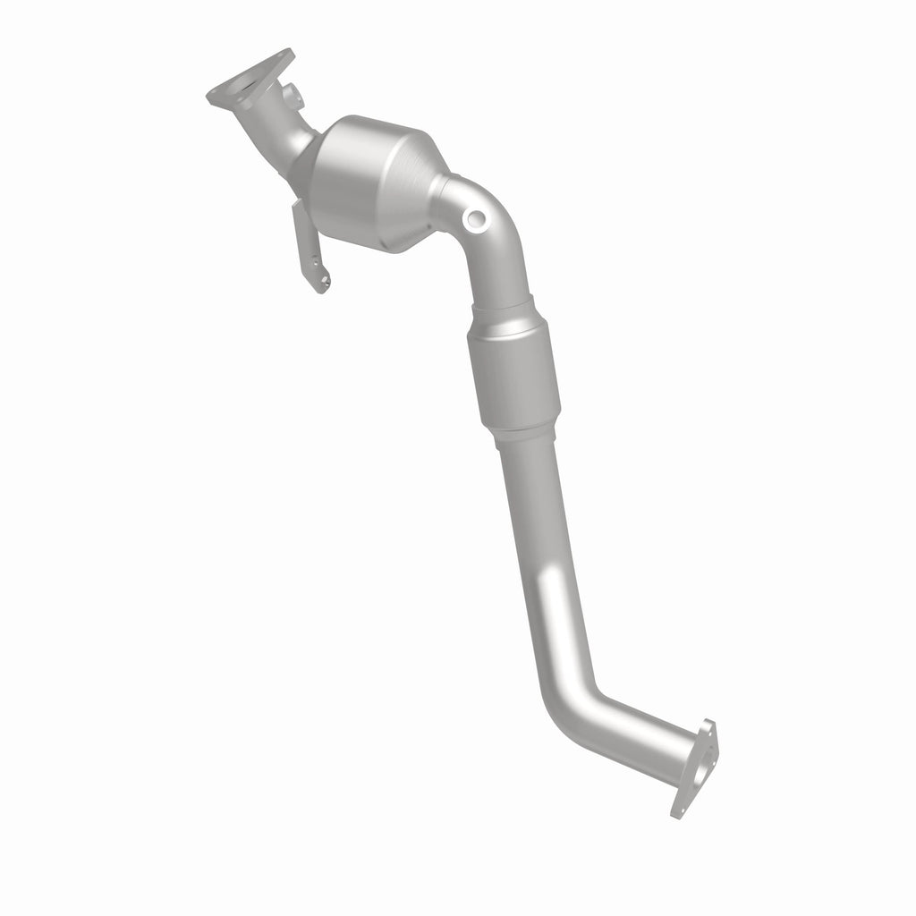MagnaFlow Exhaust Products 51947 OEM Grade Direct-Fit Catalytic Converter for Select Audi Q7, Volkswagen Touareg