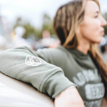 Load image into Gallery viewer, KC HiLiTES 70665 KC Women's Collegiate Adventurer Mid-Length Hoodie - Green - Medium
