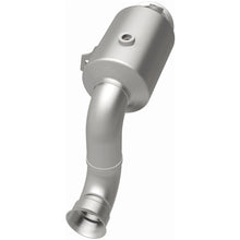 Load image into Gallery viewer, MagnaFlow Exhaust Products 21-504 OEM Grade Direct-Fit Catalytic Converter for Select Mercedes-Benz C300, Mercedes-Benz E300, Mercedes-Benz GLC300, Mercedes-Benz GLC350e, Mercedes-Benz SLC300, Mercedes-Benz SLK300