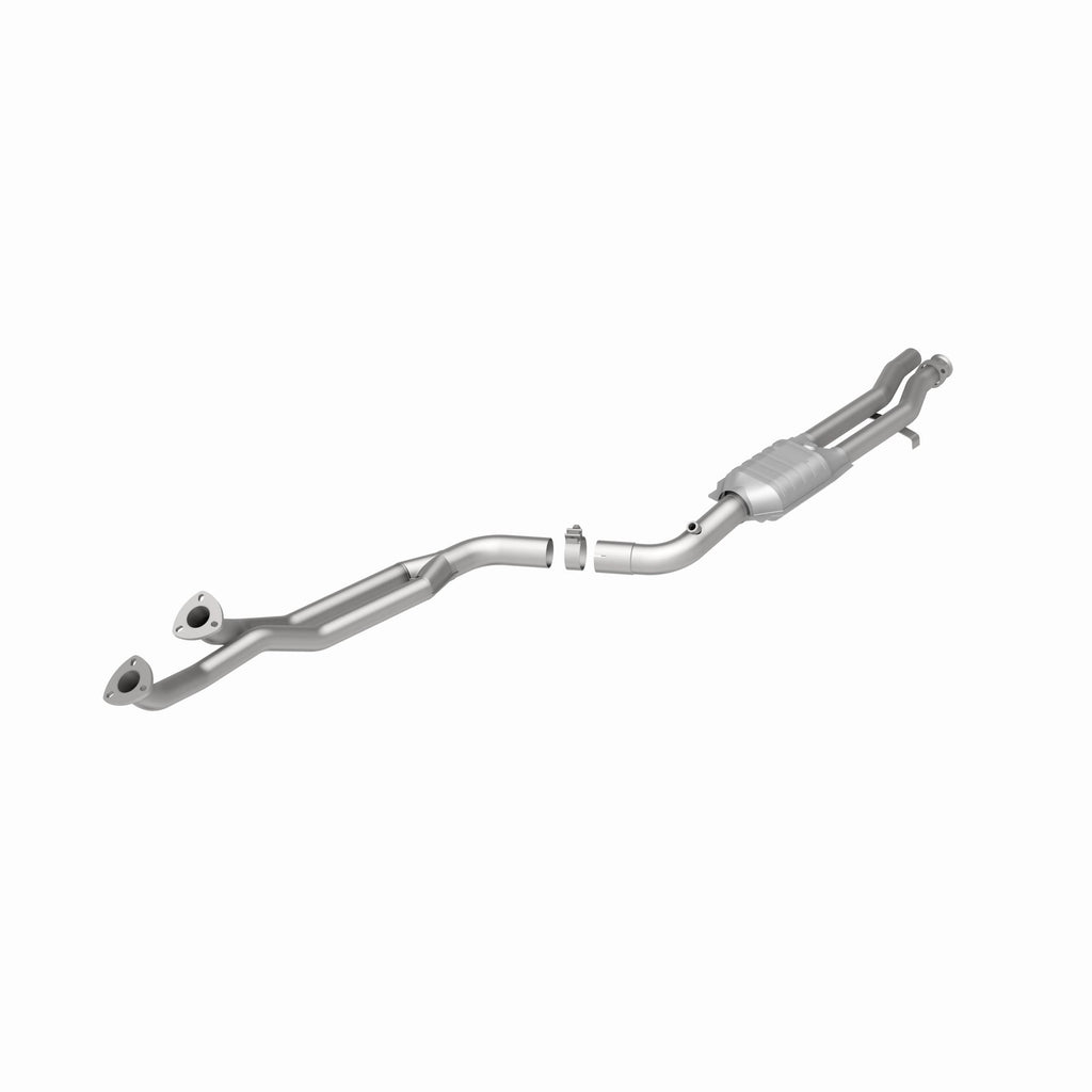 MagnaFlow Exhaust Products 23802 Standard Grade Direct-Fit Catalytic Converter for Select BMW 325i, BMW 325is