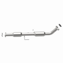 Load image into Gallery viewer, MagnaFlow Exhaust Products 5582703 California CARB Direct-Fit Catalytic Converter for Select Toyota Tacoma