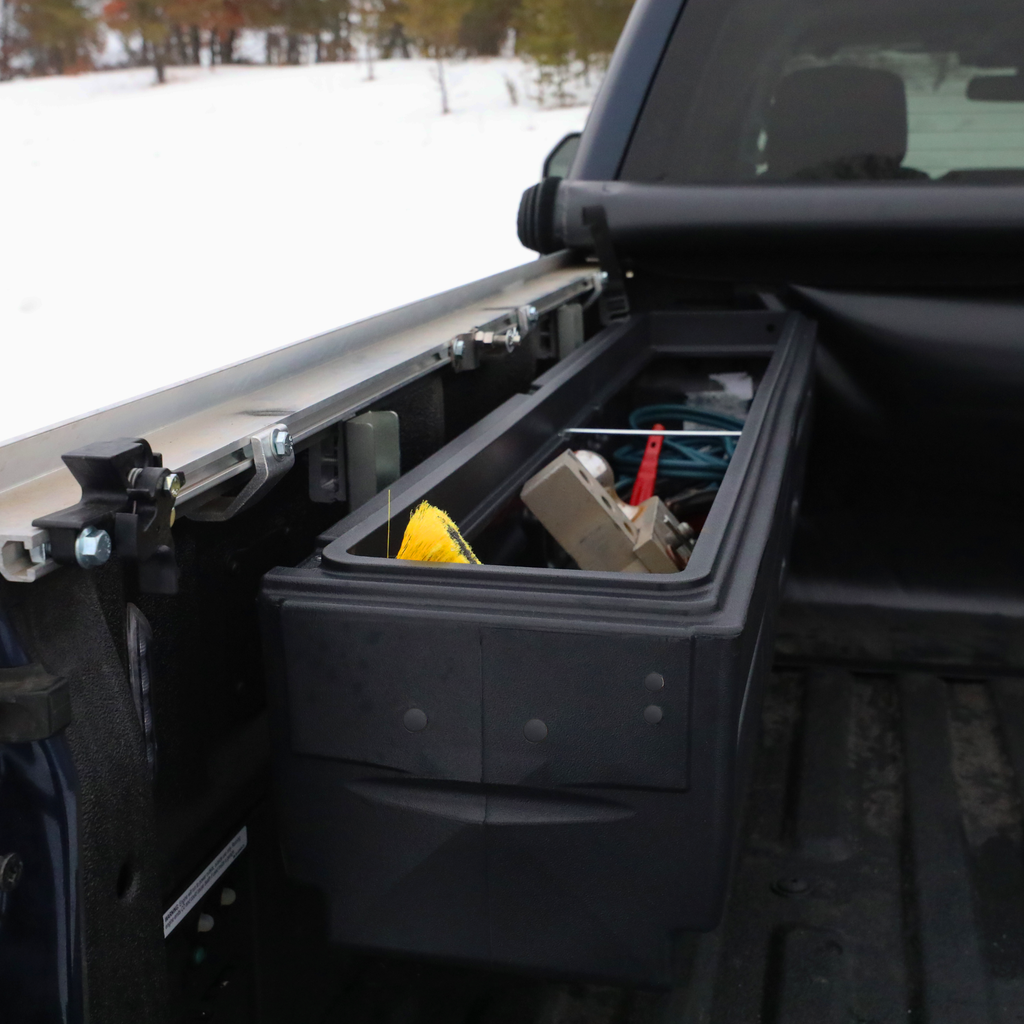 DU-HA 70802 DÜHA Humpstor Part #70802 w Mounting Bracket for tonneau covers