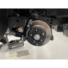 Load image into Gallery viewer, 7081-CamaroFirebird-Rekudo-Jl8-Front-Calipers-Forged-Aluminum-Black-No-Logo