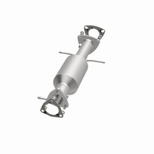 Load image into Gallery viewer, MagnaFlow Exhaust Products 4451484 California CARB Direct-Fit Catalytic Converter for Select Chevrolet S10, GMC Sonoma