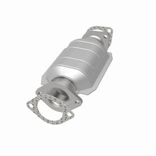 Load image into Gallery viewer, MagnaFlow Exhaust Products 441041 California CARB Direct-Fit Catalytic Converter for Select INFINITI I35, Nissan Maxima