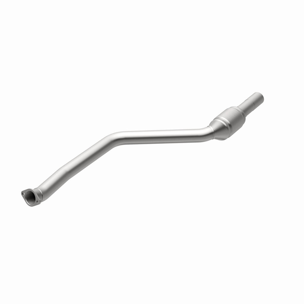 MagnaFlow Exhaust Products 49764 OEM Grade Direct-Fit Catalytic Converter for Select BMW 325i, BMW 325xi, BMW 328i, BMW 328i xDrive, BMW 328xi, BMW 330i, BMW 330xi