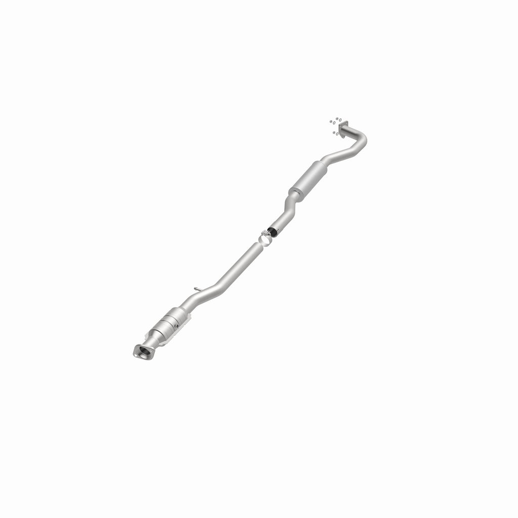 MagnaFlow Exhaust Products 51539 OEM Grade Direct-Fit Catalytic Converter for Select Mitsubishi Outlander