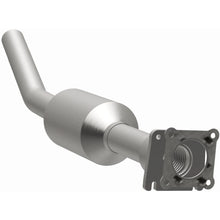 Load image into Gallery viewer, MagnaFlow Exhaust Products 5561734 California CARB Direct-Fit Catalytic Converter for Select Chrysler PT Cruiser