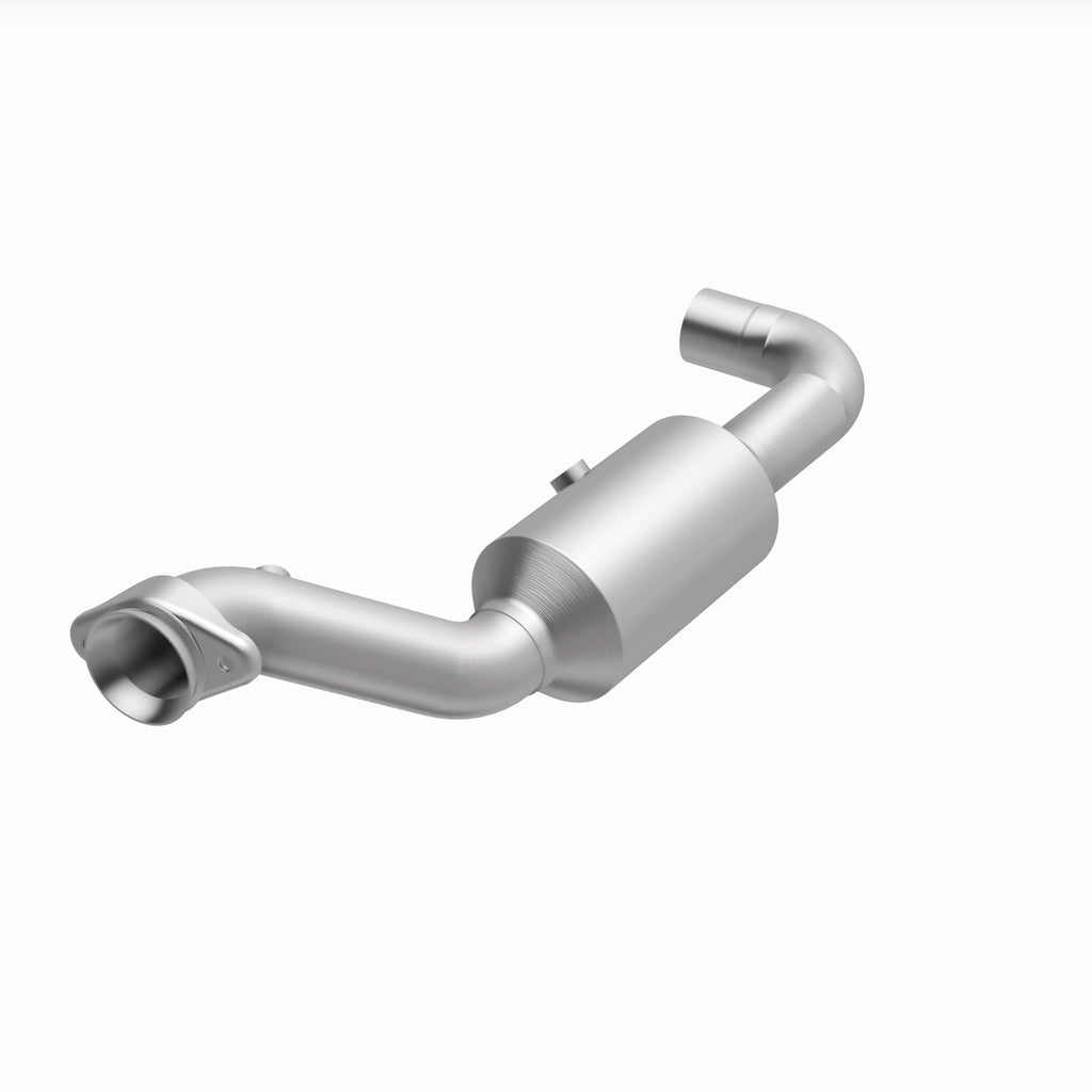 MagnaFlow Exhaust Products 280218 OEM Grade Direct-Fit Catalytic Converter for Select Ford Expedition, Lincoln Navigator