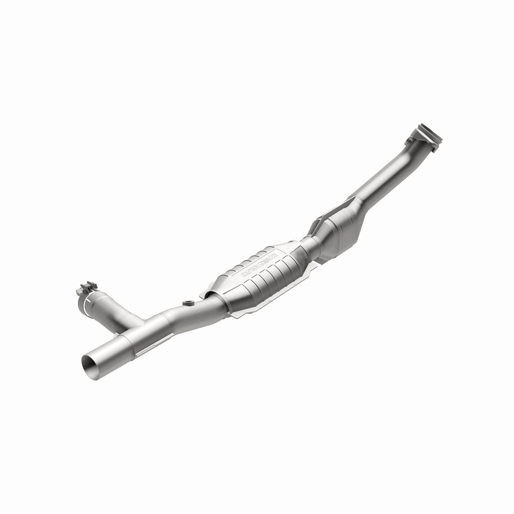 MagnaFlow Exhaust Products 51792 OEM Grade Direct-Fit Catalytic Converter for Select Ford Expedition, Ford F-150, Lincoln Navigator