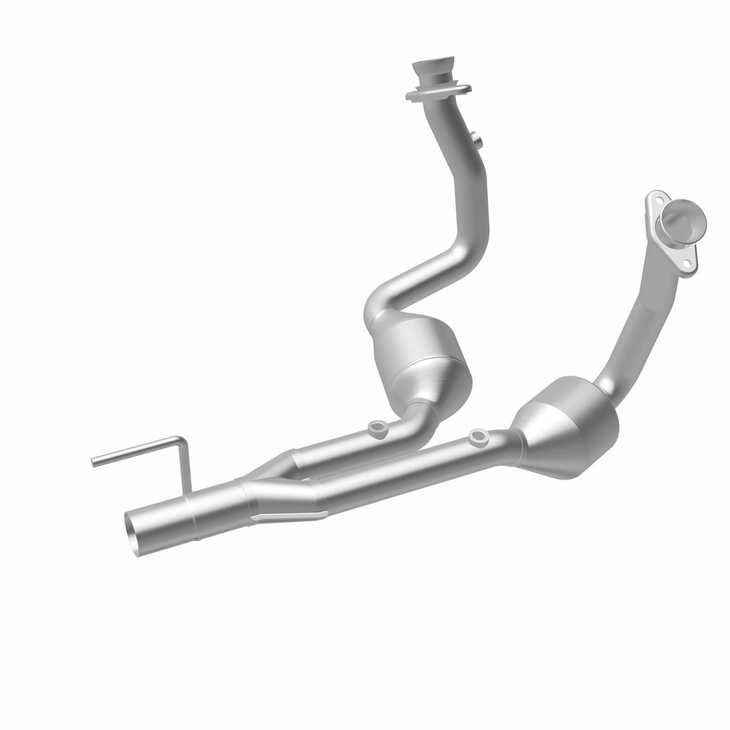 MagnaFlow Exhaust Products 49074 OEM Grade Direct-Fit Catalytic Converter for Select Jeep Grand Cherokee