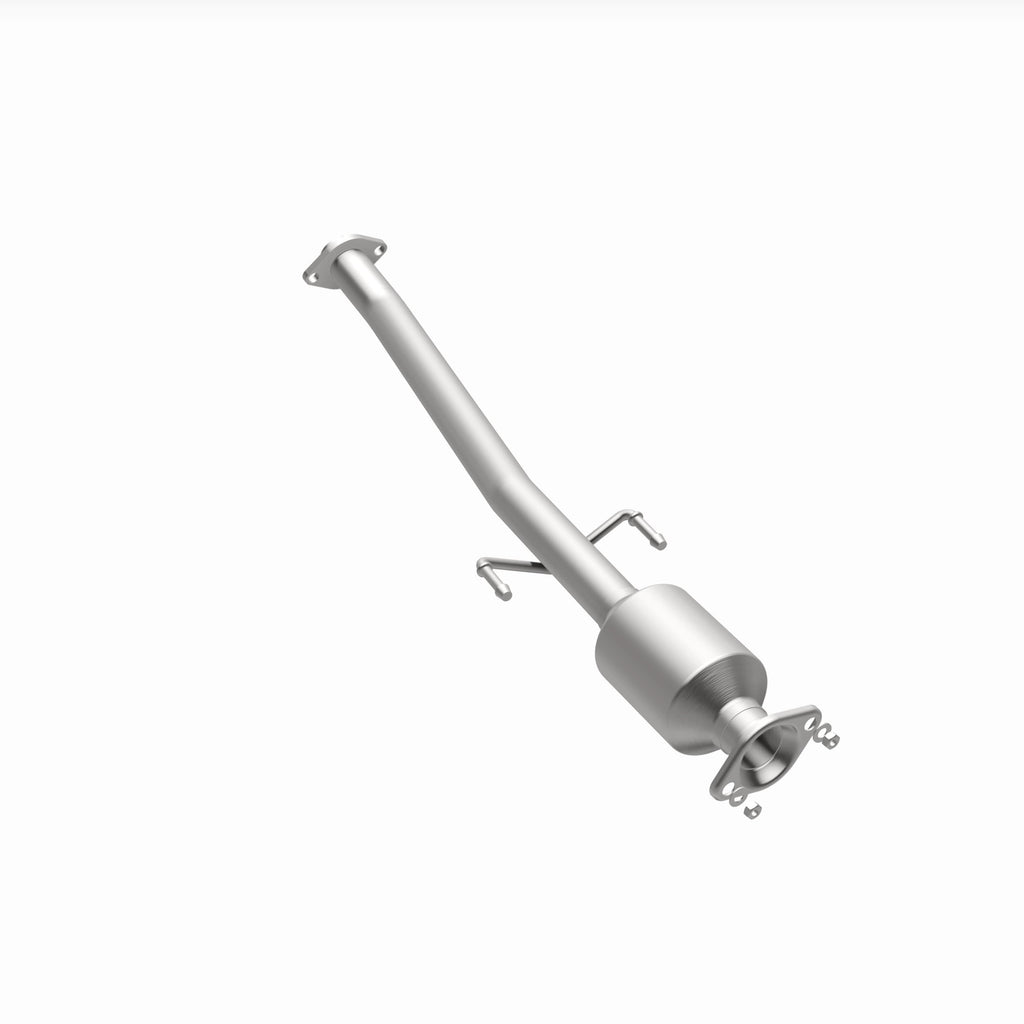 MagnaFlow Exhaust Products 280116 OEM Grade Direct-Fit Catalytic Converter for Select Toyota Highlander