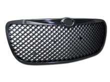 Load image into Gallery viewer, Armordillo 7147584 Mesh Gloss Black ABS Replacement Grille for Select Chrysler Sebring