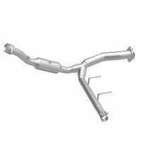 Load image into Gallery viewer, MagnaFlow Exhaust Products 5551469 California CARB Direct-Fit Catalytic Converter for Select Ford F-150