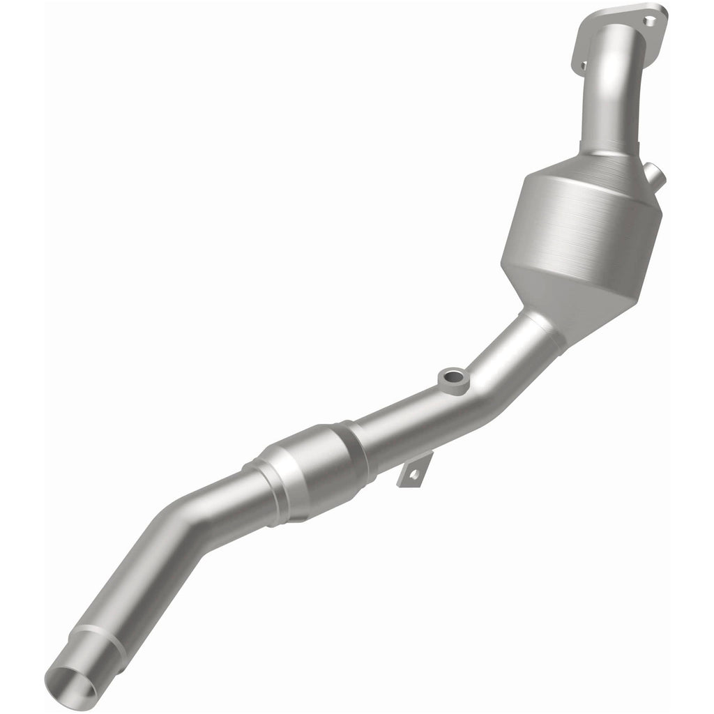 MagnaFlow Exhaust Products 24128 HM Grade Direct-Fit Catalytic Converter for Select Land Rover Freelander