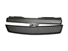 Load image into Gallery viewer, Armordillo 7166004 Mesh Matte Black ABS Replacement Grille for Select Chevrolet Suburban 1500, Chevrolet Suburban 2500, Chevrolet Tahoe
