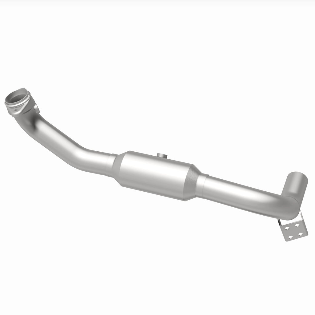 MagnaFlow Exhaust Products 4651507 California CARB Direct-Fit Catalytic Converter for Select Lincoln Navigator