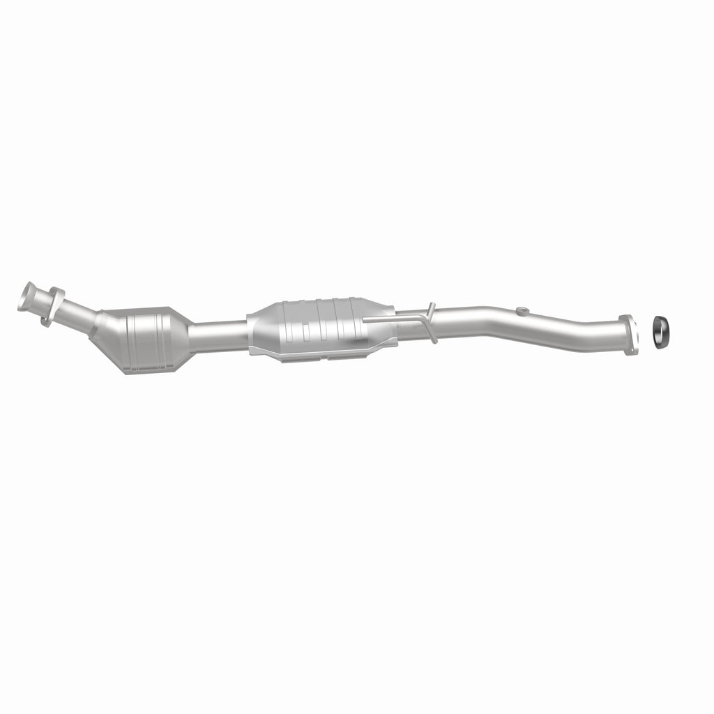 MagnaFlow Exhaust Products 51733 OEM Grade Direct-Fit Catalytic Converter for Select Ford Ranger, Mazda B2500