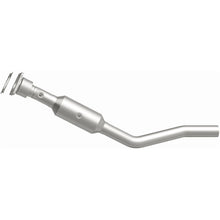 Load image into Gallery viewer, MagnaFlow Exhaust Products 49192 OEM Grade Direct-Fit Catalytic Converter for Select Chrysler 200, Chrysler Sebring, Dodge Avenger, Dodge Caliber, Dodge Journey, Jeep Compass, Jeep Patriot