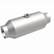 Load image into Gallery viewer, MagnaFlow Exhaust Products 4651356 California CARB Universal Catalytic Converter for Select Ford Expedition, Ford F-150, Lincoln Mark LT, Lincoln Navigator
