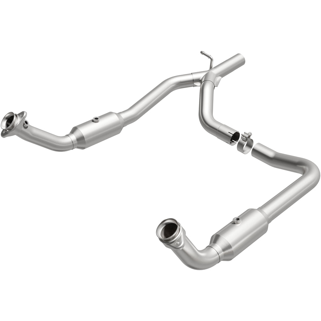 MagnaFlow Exhaust Products 5551153 California CARB Direct-Fit Catalytic Converter for Select Ford E-150, Ford E-250