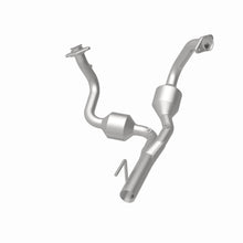 Load image into Gallery viewer, MagnaFlow Exhaust Products 49070 OEM Grade Direct-Fit Catalytic Converter for Select Jeep Grand Cherokee