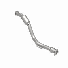 Load image into Gallery viewer, MagnaFlow Exhaust Products 24978 HM Grade Direct-Fit Catalytic Converter for Select Volkswagen Phaeton