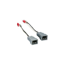Load image into Gallery viewer, Metra Electronics 72-5510 InstallerWorks; Speaker Connectors for Select Chrysler Voyager, Ford Bronco, Ford Bronco II, Ford E-100 Econoline, Ford E-100 Econoline Club Wagon, Ford E-150 Econoline, Ford E-150 Econoline Club Wagon, Ford E-250 Econoline,