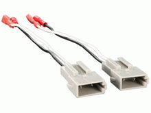 Load image into Gallery viewer, Metra Electronics 72-5512 TURBOWire; Speaker Harness for Select Ford E-150, Ford E-150 Club Wagon, Ford E-250, Ford E-350 Club Wagon, Ford E-350 Super Duty, Ford E-450 Super Duty, Ford Escort, Ford F-150, Ford F-150 Heritage, Ford LTD Crown Victoria,