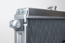 Load image into Gallery viewer, CSF Cooling - Racing &amp; High Performance Division 7207 98-07 Lexus LX470 / Toyota Land Cruiser Heavy-Duty All-Aluminum Radiator for Select Lexus LX470, Toyota Land Cruiser