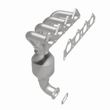 Load image into Gallery viewer, MagnaFlow Exhaust Products 452037 California CARB Manifold Catalytic Converter for Select Hyundai Elantra, Hyundai Tiburon