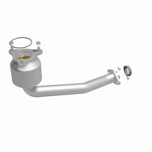 Load image into Gallery viewer, MagnaFlow Exhaust Products 452671 California CARB Direct-Fit Catalytic Converter for Select Suzuki Aerio