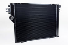 Load image into Gallery viewer, CSF Cooling - Racing &amp; High Performance Division 7232 BMW E28 M5 / E24 M6/635CSi High-Performance All-Aluminum Radiator for Select BMW 635CSi, BMW M5, BMW M6