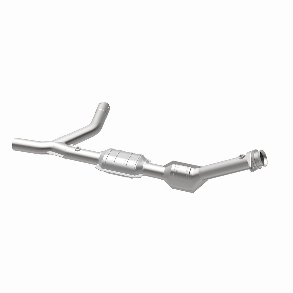 MagnaFlow Exhaust Products 458002 California CARB Direct-Fit Catalytic Converter for Select Ford E-150, Ford E-150 Club Wagon, Ford E-250