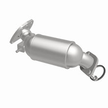 Load image into Gallery viewer, MagnaFlow Exhaust Products 22-009 OEM Grade Manifold Catalytic Converter for Select Lexus RX350, Lexus RX350L, Toyota Highlander, Toyota Sienna
