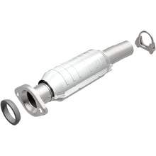 Load image into Gallery viewer, MagnaFlow Exhaust Products 49030 OEM Grade Direct-Fit Catalytic Converter for Select Toyota Sienna