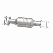 Load image into Gallery viewer, MagnaFlow Exhaust Products 5571469 California CARB Direct-Fit Catalytic Converter for Select Chevrolet Aveo, Chevrolet Aveo5, Pontiac G3