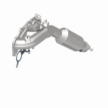 Load image into Gallery viewer, MagnaFlow Exhaust Products 5582430 California CARB Manifold Catalytic Converter for Select Toyota 4Runner, Toyota FJ Cruiser