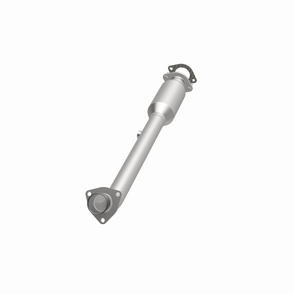 MagnaFlow Exhaust Products 51602 OEM Grade Direct-Fit Catalytic Converter for Select Nissan Frontier, Suzuki Equator