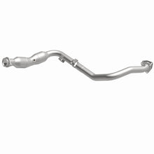 Load image into Gallery viewer, MagnaFlow Exhaust Products 21-716 OEM Grade Direct-Fit Catalytic Converter for Select Land Rover LR4