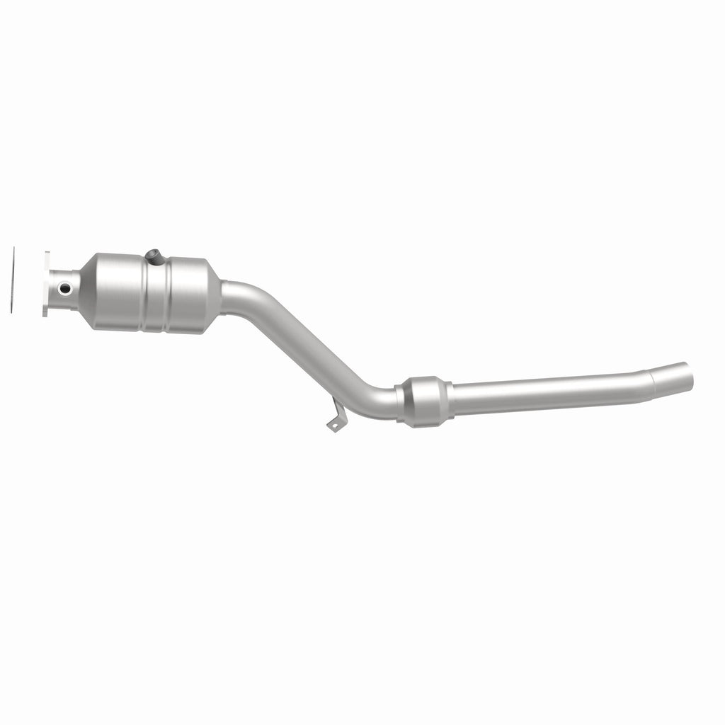 MagnaFlow Exhaust Products 51462 OEM Grade Direct-Fit Catalytic Converter for Select Audi A4, Audi A4 Quattro