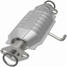 Load image into Gallery viewer, MagnaFlow Exhaust Products 3322893 California CARB Direct-Fit Catalytic Converter for Select Chevrolet Nova, Toyota Corolla
