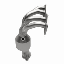 Load image into Gallery viewer, MagnaFlow Exhaust Products 51078 OEM Grade Manifold Catalytic Converter for Select Pontiac Vibe