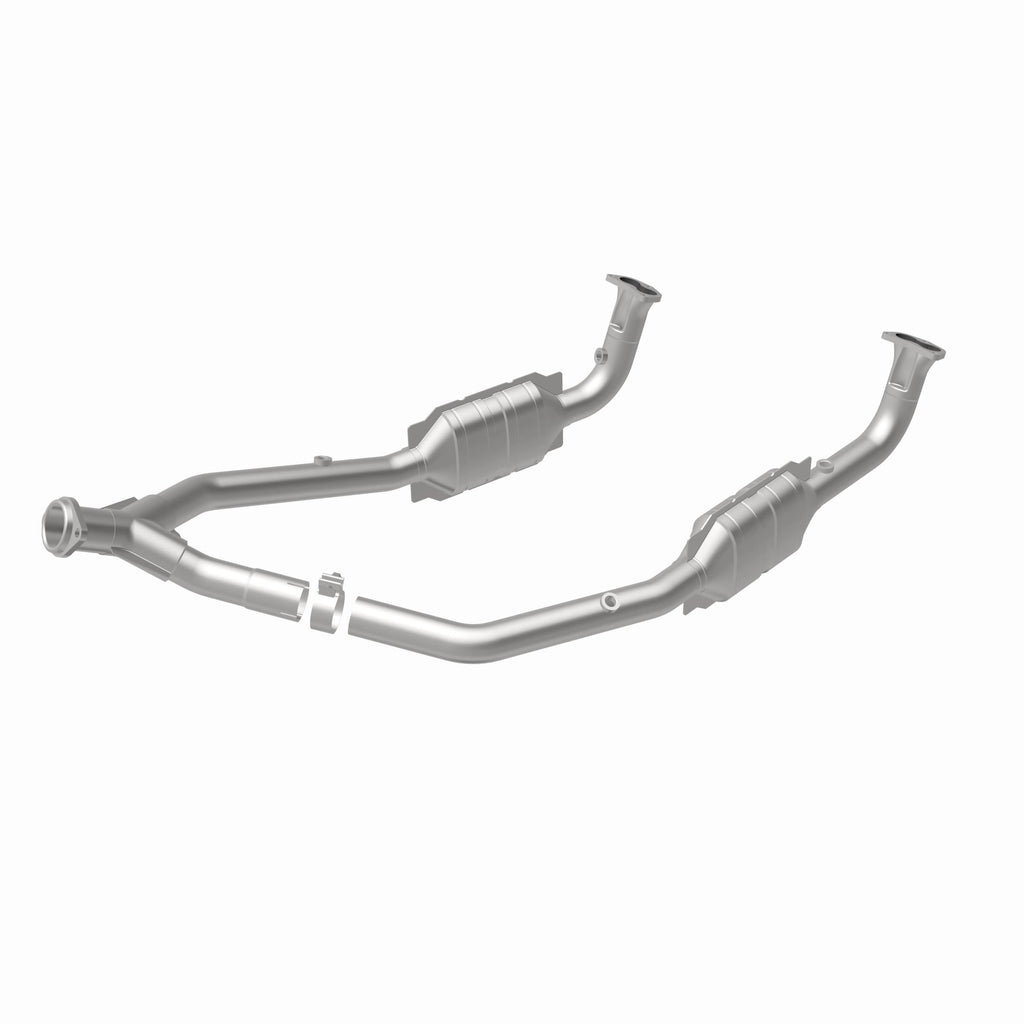 MagnaFlow Exhaust Products 49720 OEM Grade Direct-Fit Catalytic Converter for Select Land Rover Discovery