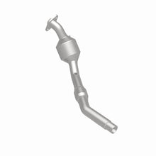 Load image into Gallery viewer, MagnaFlow Exhaust Products 51877 OEM Grade Direct-Fit Catalytic Converter for Select Land Rover Freelander