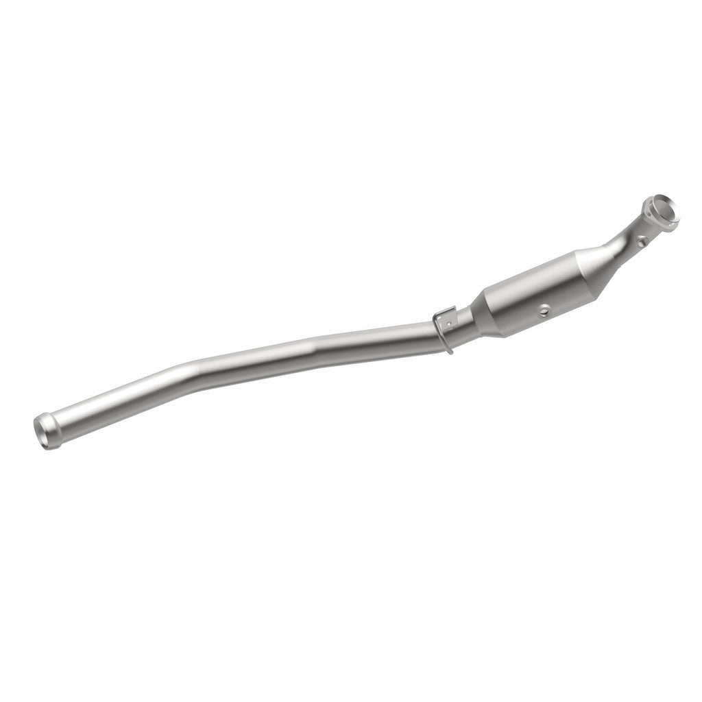MagnaFlow Exhaust Products 52172 OEM Grade Direct-Fit Catalytic Converter for Select Mercedes-Benz GL450, Mercedes-Benz GL550, Mercedes-Benz ML550