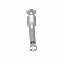 Load image into Gallery viewer, MagnaFlow Exhaust Products 4451648 California CARB Direct-Fit Catalytic Converter for Select Chevrolet Silverado 2500, GMC Sierra HD