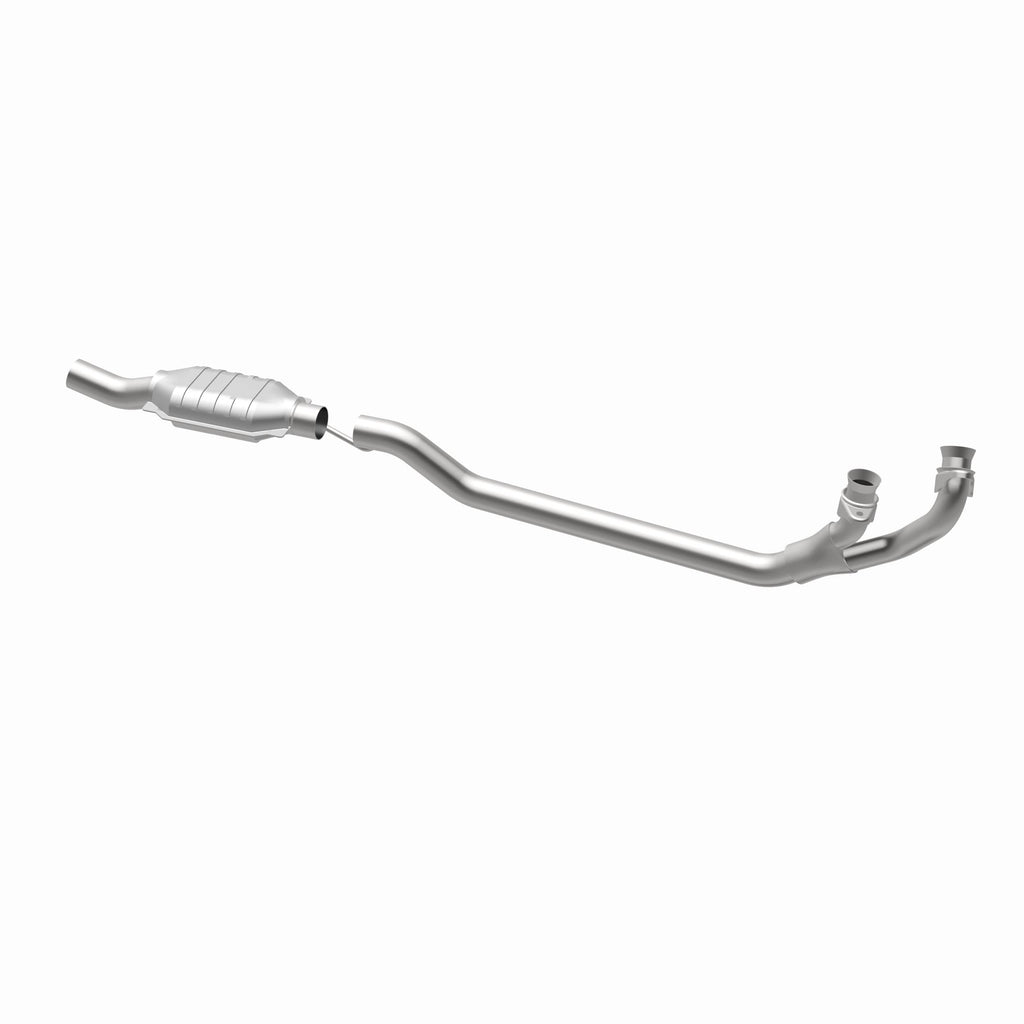 MagnaFlow Exhaust Products 93302 Standard Grade Direct-Fit Catalytic Converter for Select Ford Bronco, Ford E-150 Econoline, Ford E-150 Econoline Club Wagon, Ford E-250 Econoline, Ford E-250 Econoline Club Wagon, Ford E-350 Econoline, Ford E-350
