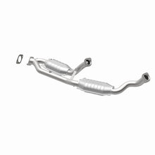 Load image into Gallery viewer, MagnaFlow Exhaust Products 4451543 California CARB Direct-Fit Catalytic Converter for Select Ford Windstar