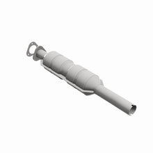 Load image into Gallery viewer, MagnaFlow Exhaust Products 55320 HM Grade Direct-Fit Catalytic Converter for Select Ford E-150, Ford E-150 Club Wagon, Ford E-150 Econoline, Ford E-150 Econoline Club Wagon, Ford E-250, Ford E-250 Econoline, Ford E-350 Club Wagon, Ford E-350 Econoline,